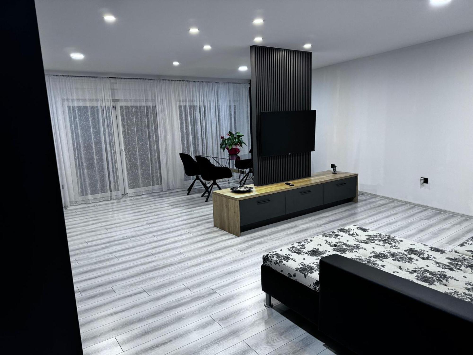 Whitehouse2 Apartment Arad Ngoại thất bức ảnh