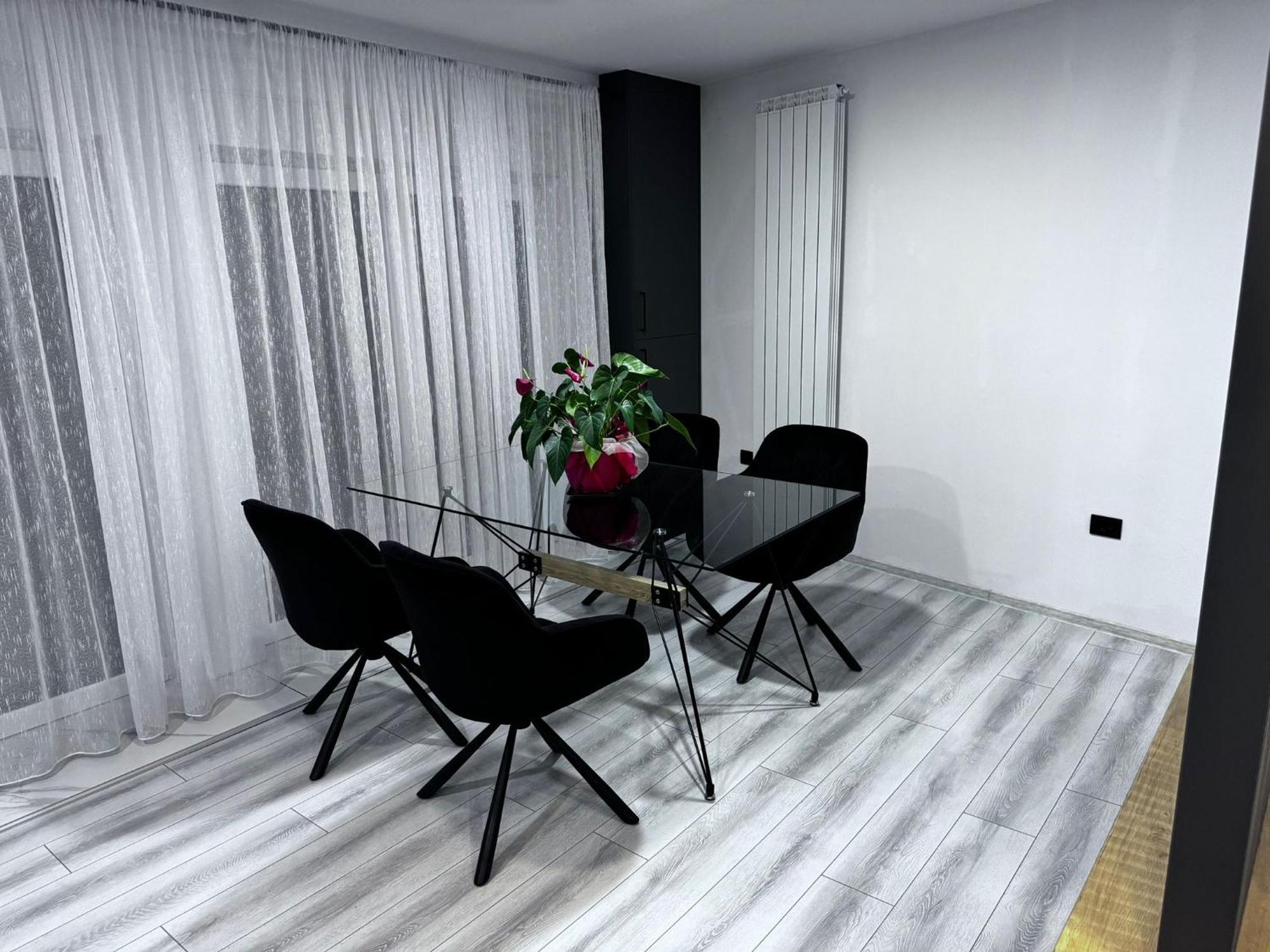 Whitehouse2 Apartment Arad Ngoại thất bức ảnh